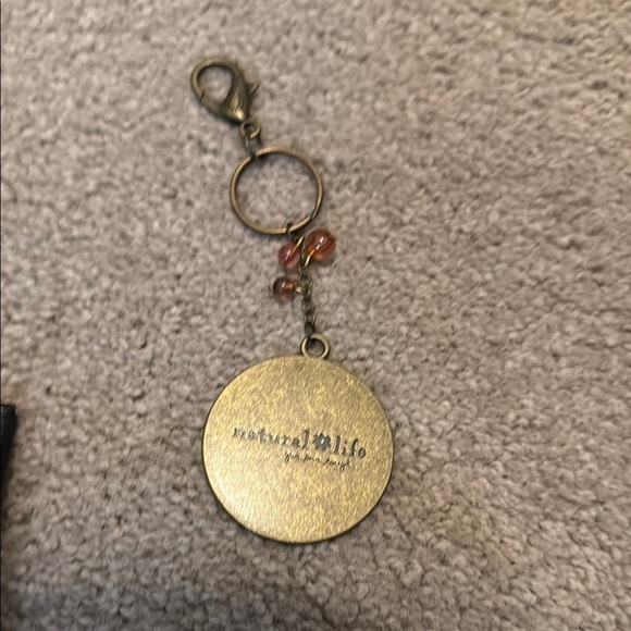 NATURAL LIFE Red Floral Insulated Lunch Bag and Keychain Combo - Picture 8 of 11